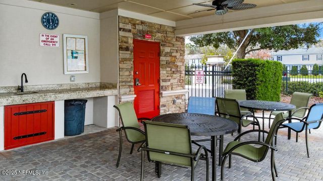 411 WALNUT Drive, St. Johns, FL 32259