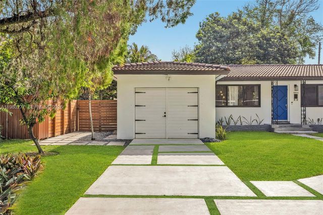 10533 NE 3rd Ct, Miami Shores, FL 33138