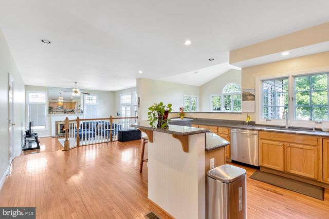 43364 DEEPSPRING CT, Ashburn, VA 20147