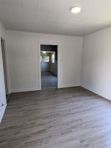 2637 Lynch St, Corpus Christi, TX 78404