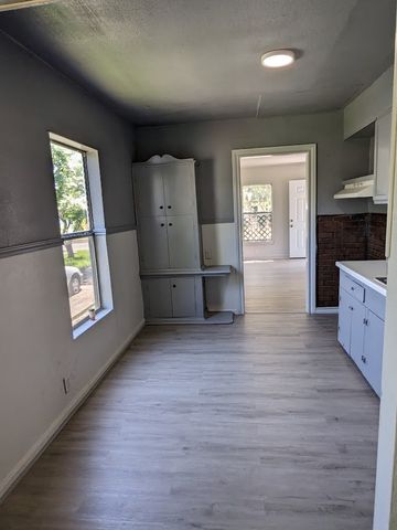 2637 Lynch St, Corpus Christi, TX 78404