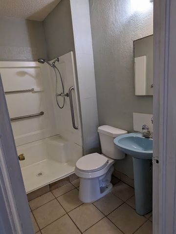 2637 Lynch St, Corpus Christi, TX 78404