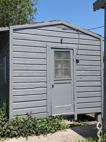 2637 Lynch St, Corpus Christi, TX 78404