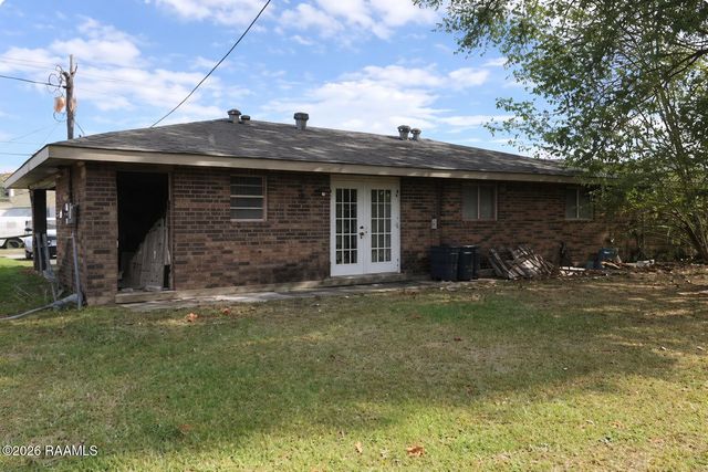 300 Guidry Road, Lafayette, LA 70503