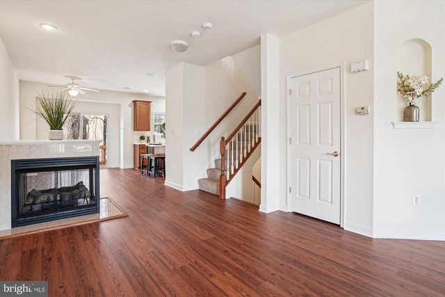 796 COL EDMONDS CT, Warrenton, VA 20186