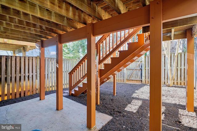 796 COL EDMONDS CT, Warrenton, VA 20186