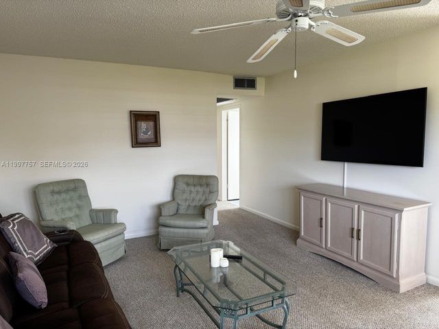 536 Fanshaw M 536, Boca Raton, FL 33434