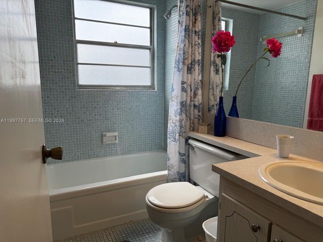 536 Fanshaw M 536, Boca Raton, FL 33434