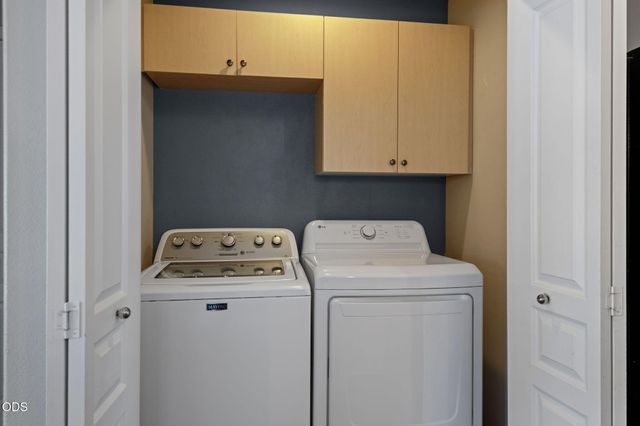 21370 NE Pecoraro Loop, Bend, OR 97701