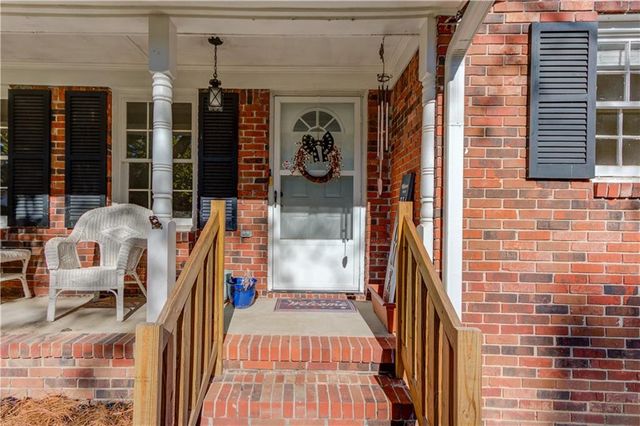 2614 Hickory Valley Drive, Snellville, GA 30078