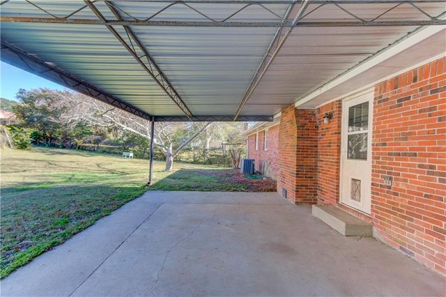 2614 Hickory Valley Drive, Snellville, GA 30078