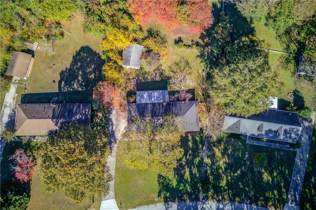 2614 Hickory Valley Drive, Snellville, GA 30078