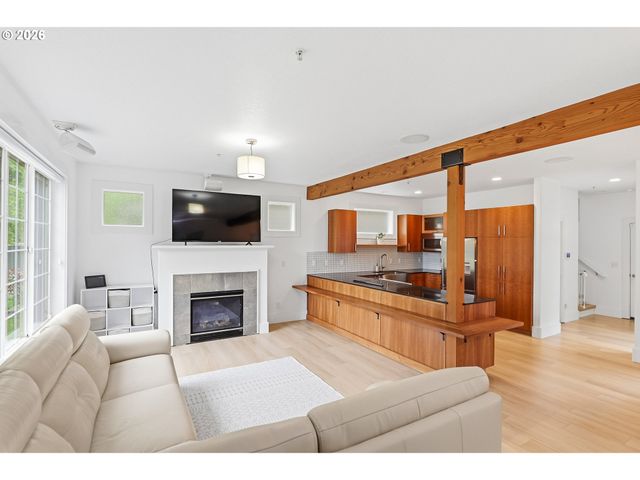 29190 Sw CHARLOTTE Ln, Wilsonville, OR 97070