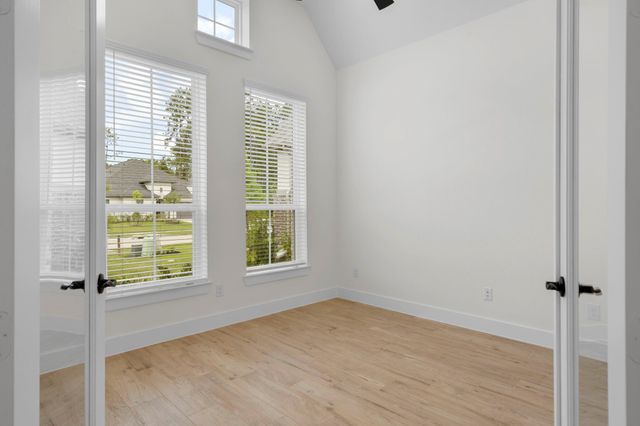 641 Cross Timbers Trace, Waller, TX 77447