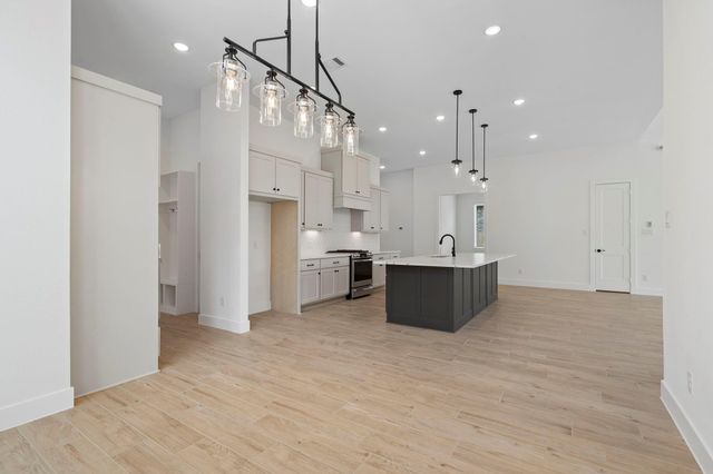 641 Cross Timbers Trace, Waller, TX 77447