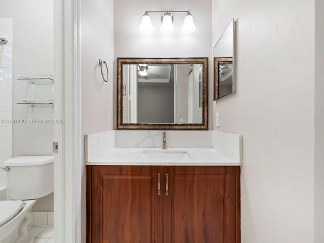 1049 NE 42nd Pl 1049, Homestead, FL 33033