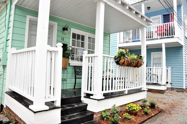 11 Humphrey Court, Charleston, SC 29403