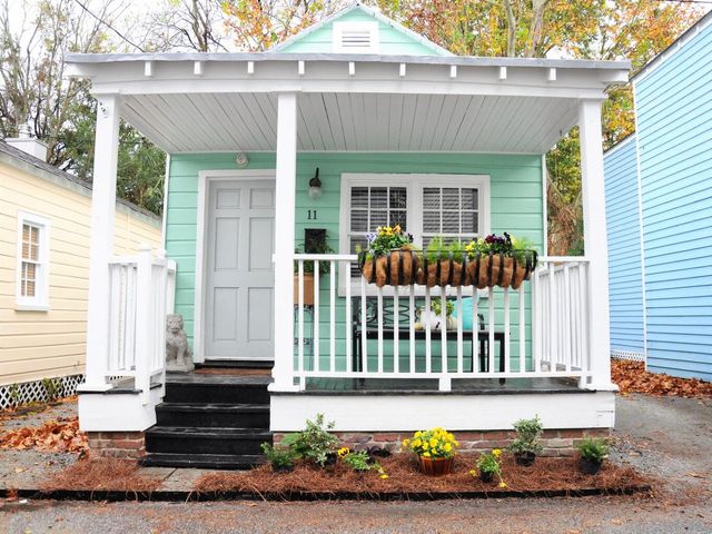 11 Humphrey Court, Charleston, SC 29403