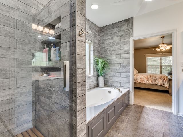 1729 E 136th Place S, Bixby, OK 74008