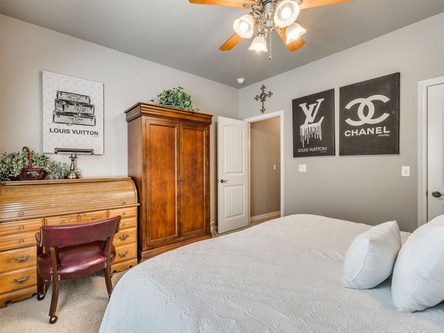1729 E 136th Place S, Bixby, OK 74008