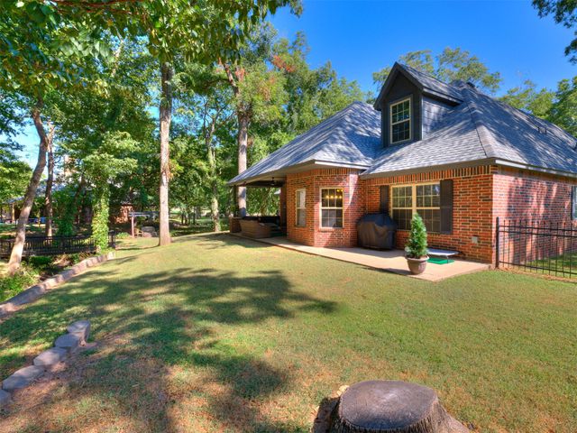 1729 E 136th Place S, Bixby, OK 74008