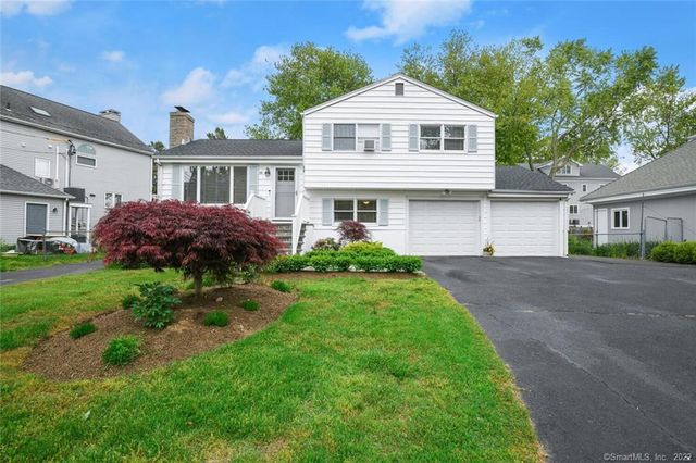 50 Craig Place, Fairfield, CT 06824