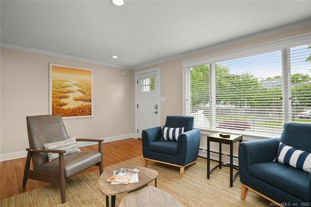 50 Craig Place, Fairfield, CT 06824