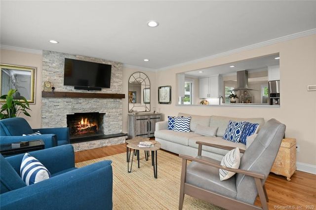 50 Craig Place, Fairfield, CT 06824