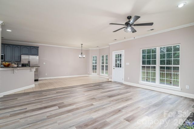 105 Tanager Lane, Mooresville, NC 28117