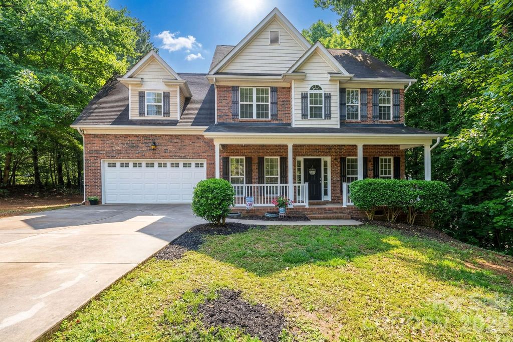 105 Tanager Lane, Mooresville, NC 28117