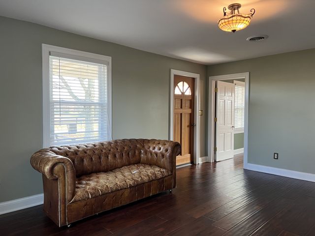 881 Dinwiddie Rd, Franklin, KY 42134