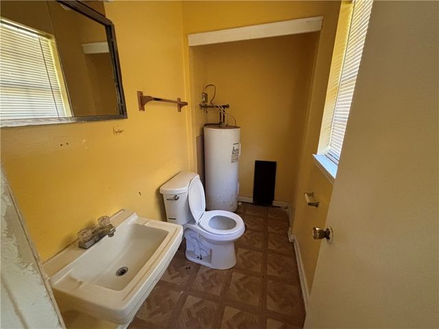 2243 Pinewood Drive, Brunswick, GA 31520