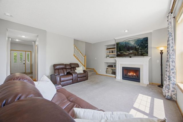 12901 44th Place NE, Saint Michael, MN 55376