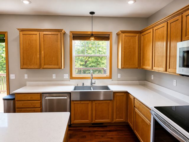 12901 44th Place NE, Saint Michael, MN 55376