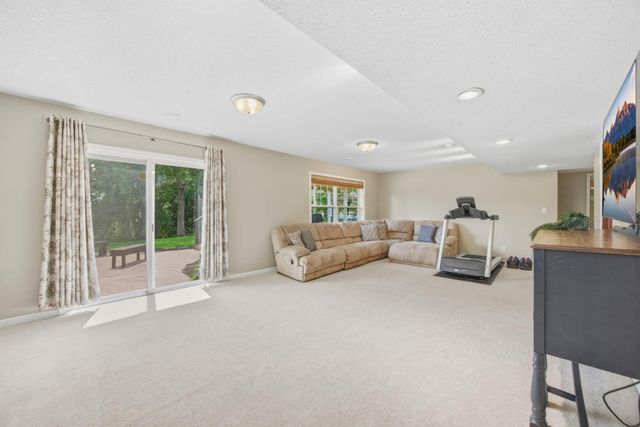 12901 44th Place NE, Saint Michael, MN 55376