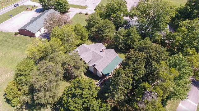 219 Old Mill Rd, Winchester, TN 37398