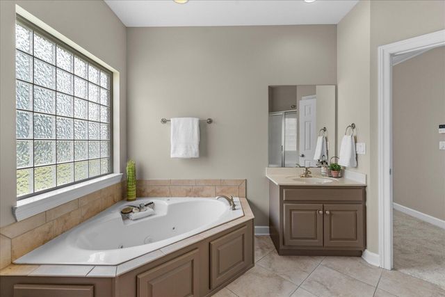 3874 Sweet Bay Lane, Apison, TN 37302