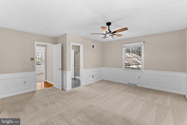 528 NORTHWOOD CIR, Cross Junction, VA 22625