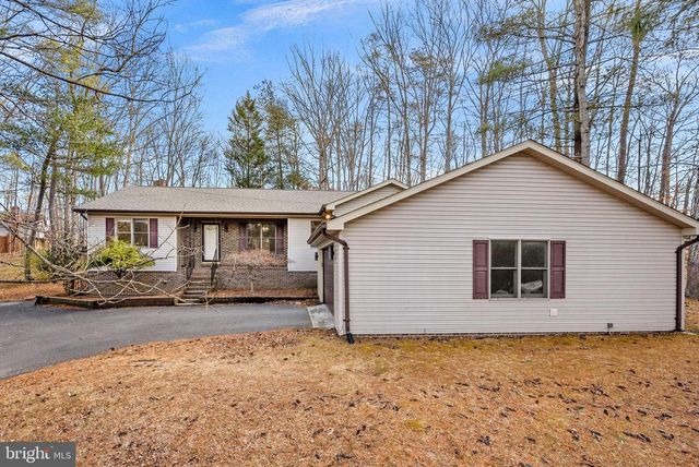 528 NORTHWOOD CIR, Cross Junction, VA 22625