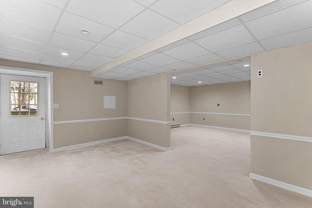 528 NORTHWOOD CIR, Cross Junction, VA 22625