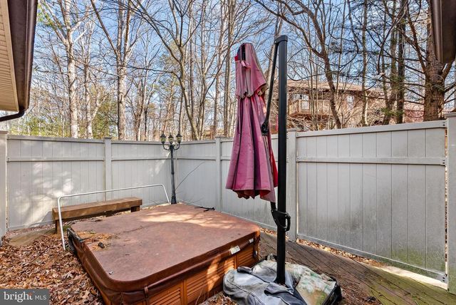 528 NORTHWOOD CIR, Cross Junction, VA 22625