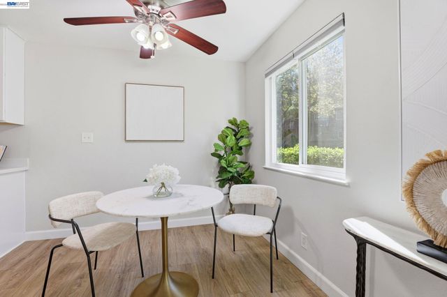 2216 Segundo Ct 2, Pleasanton, CA 94588