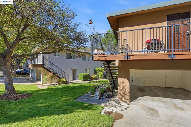 2216 Segundo Ct 2, Pleasanton, CA 94588