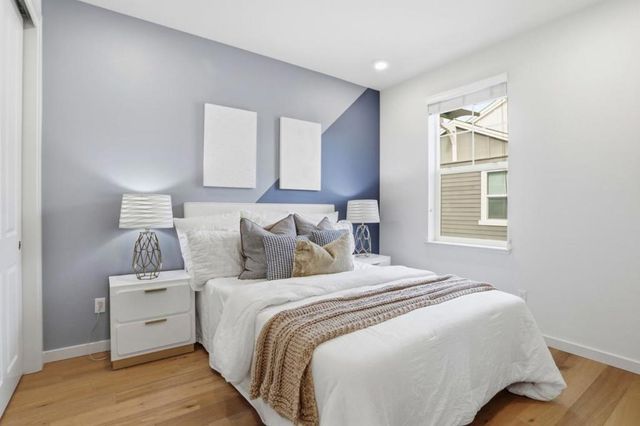 816 Julian Terrace 5, Sunnyvale, CA 94085