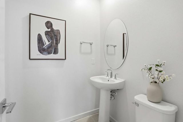 816 Julian Terrace 5, Sunnyvale, CA 94085