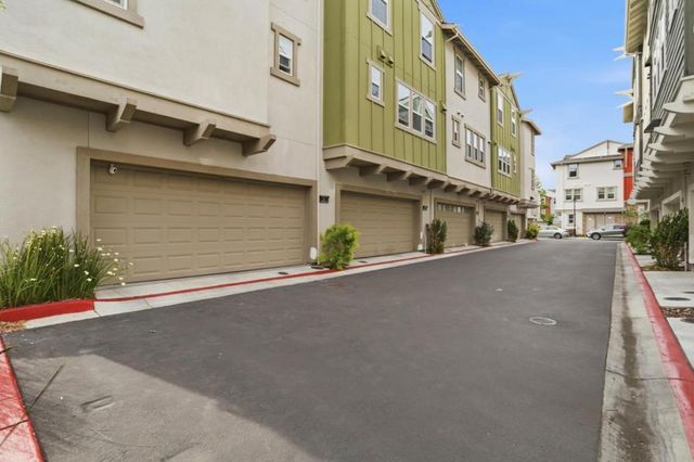 816 Julian Terrace 5, Sunnyvale, CA 94085
