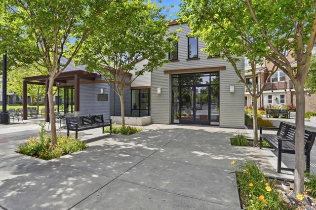 816 Julian Terrace 5, Sunnyvale, CA 94085