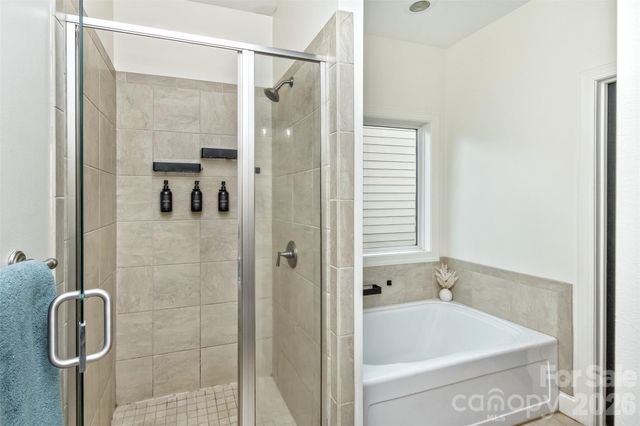 84 Rose Creek Road, Leicester, NC 28748