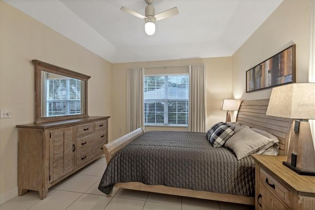 3510 54TH DRIVE W 103, Bradenton, FL 34210