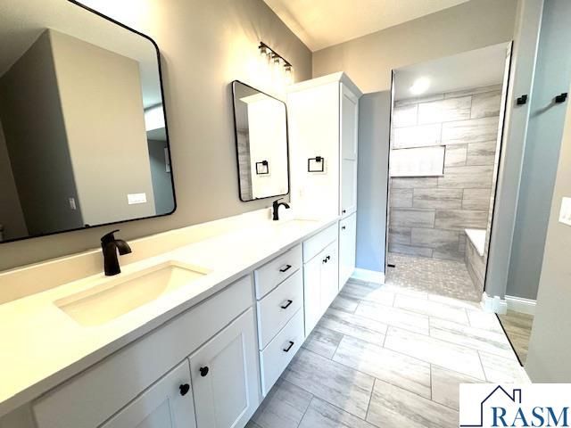 328 Dancing Waters Circle, Mankato, MN 56001